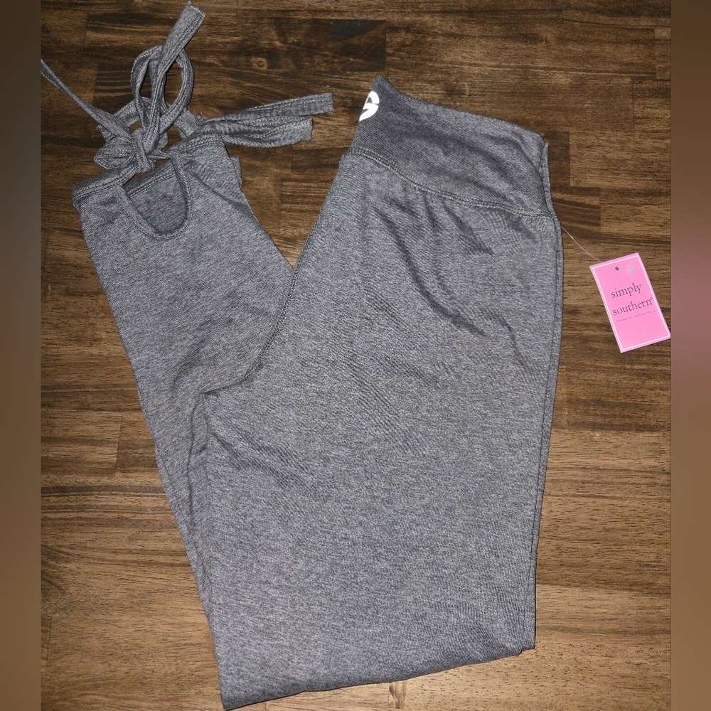 Simply Southern Active Crop Style Pants